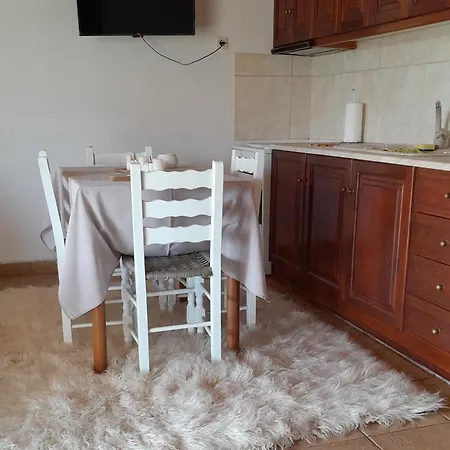 Gorjelina 's House Golos